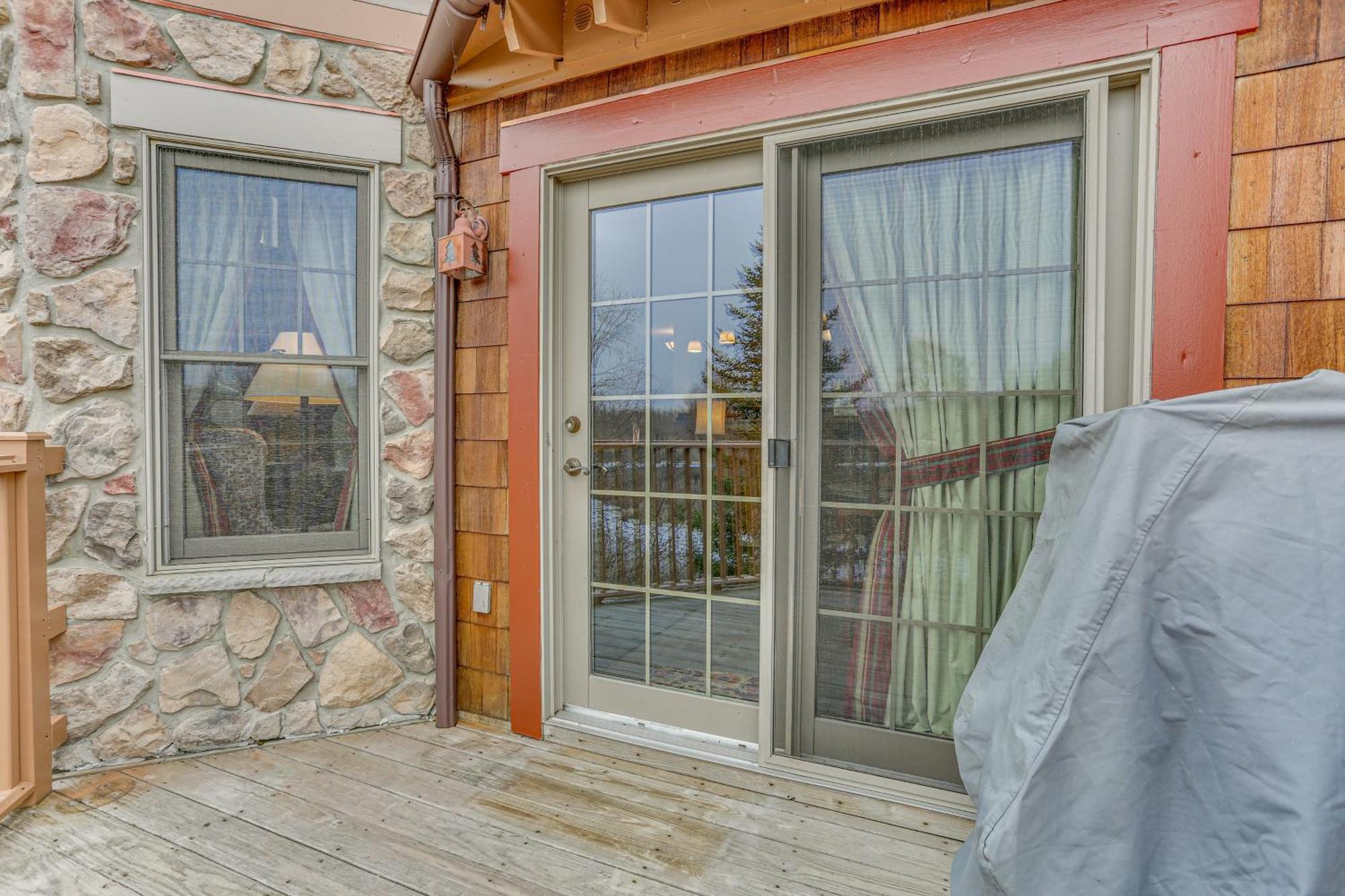 Spacious Condo With View Less Than 1 Mi To Mtn Creek Resort! فيرنون المظهر الخارجي الصورة