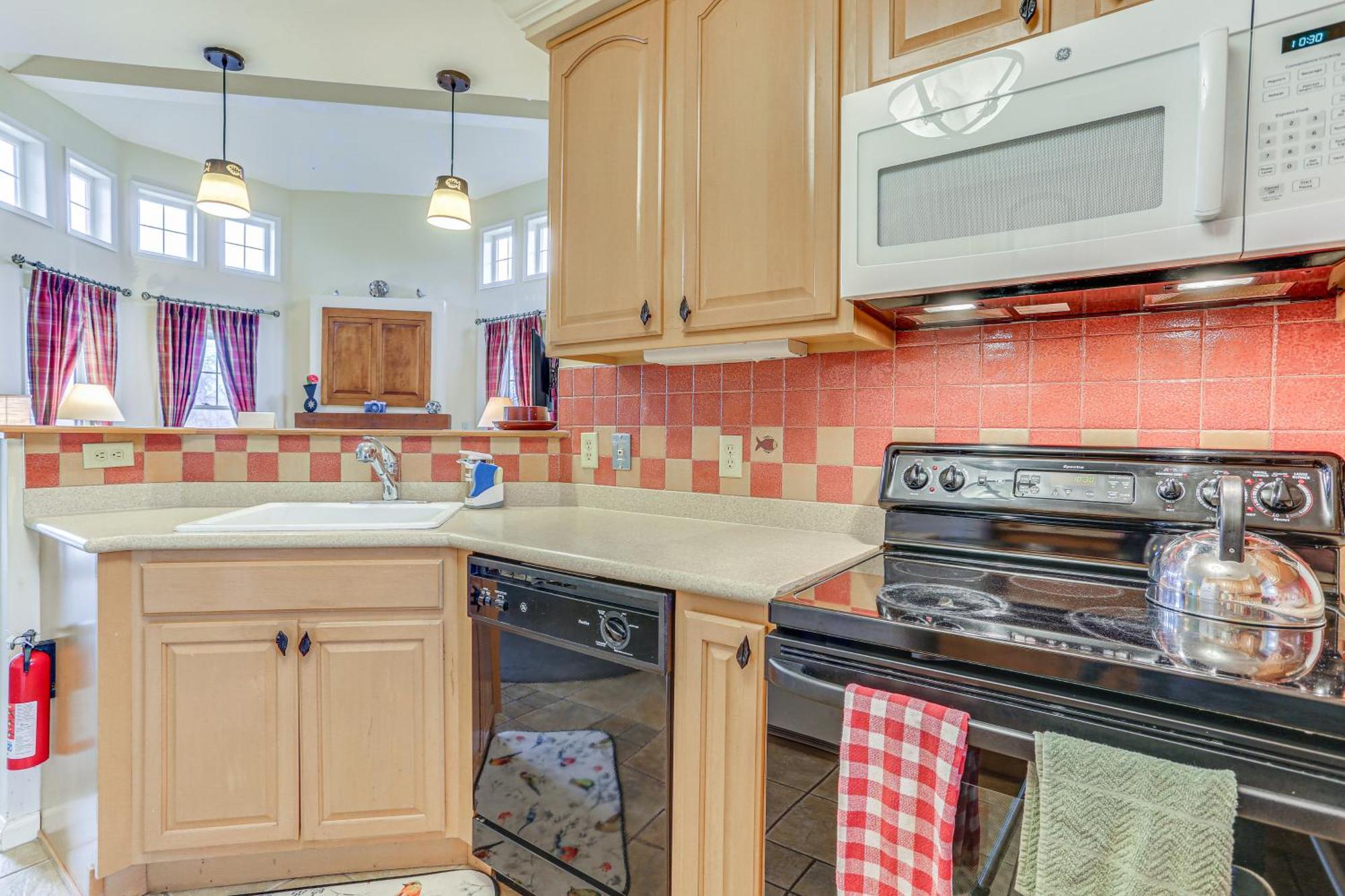Spacious Condo With View Less Than 1 Mi To Mtn Creek Resort! فيرنون المظهر الخارجي الصورة